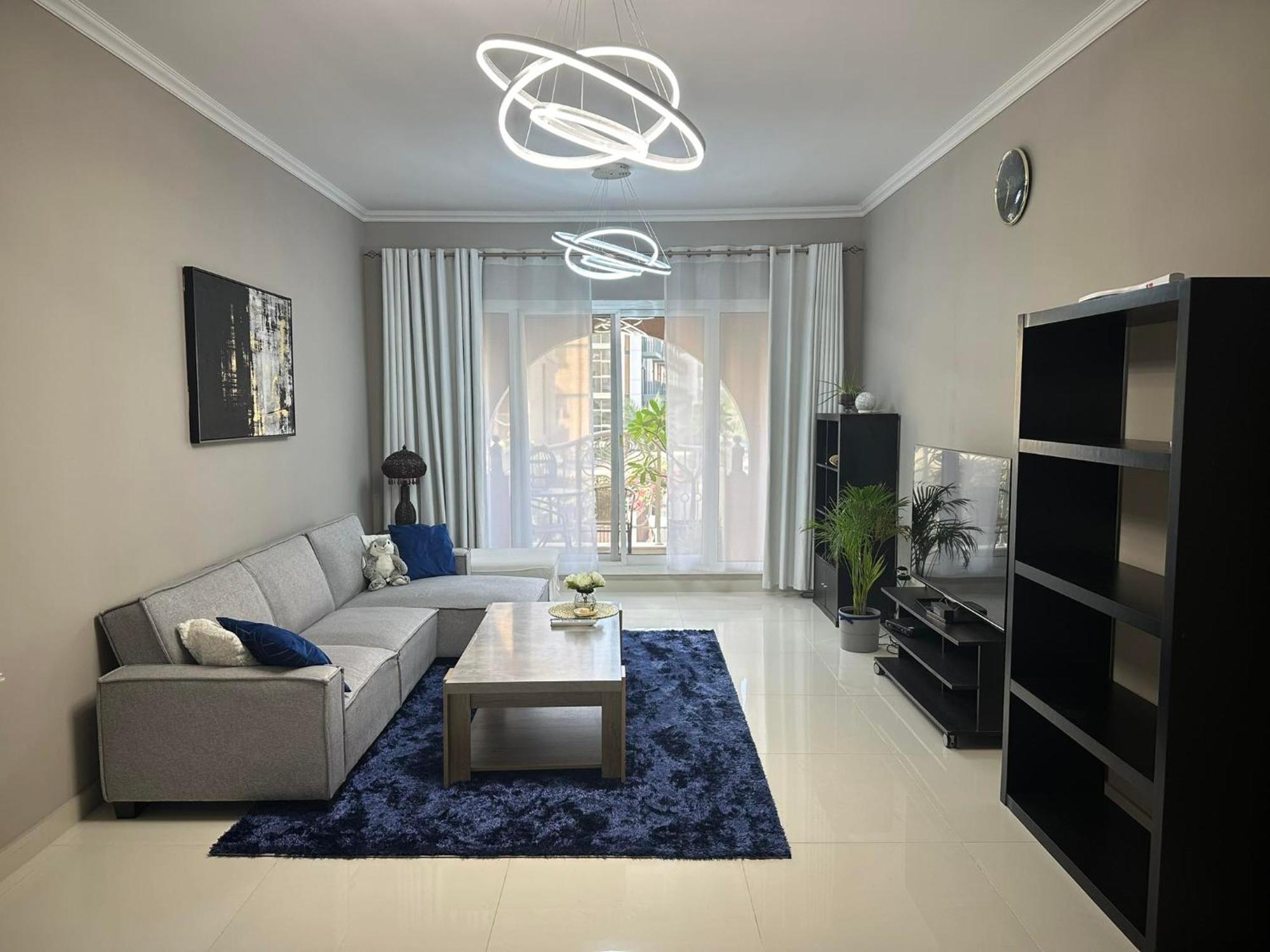 Huge Entire Apartment For Couples ,Families & Groups -Up To 5 Guests- With Free Pool, Steam & Sauna ,Jvc,Dubai Ngoại thất bức ảnh
